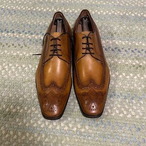 ANTONIO MAURIZI, size 43, caramel leather wingtip dress shoes